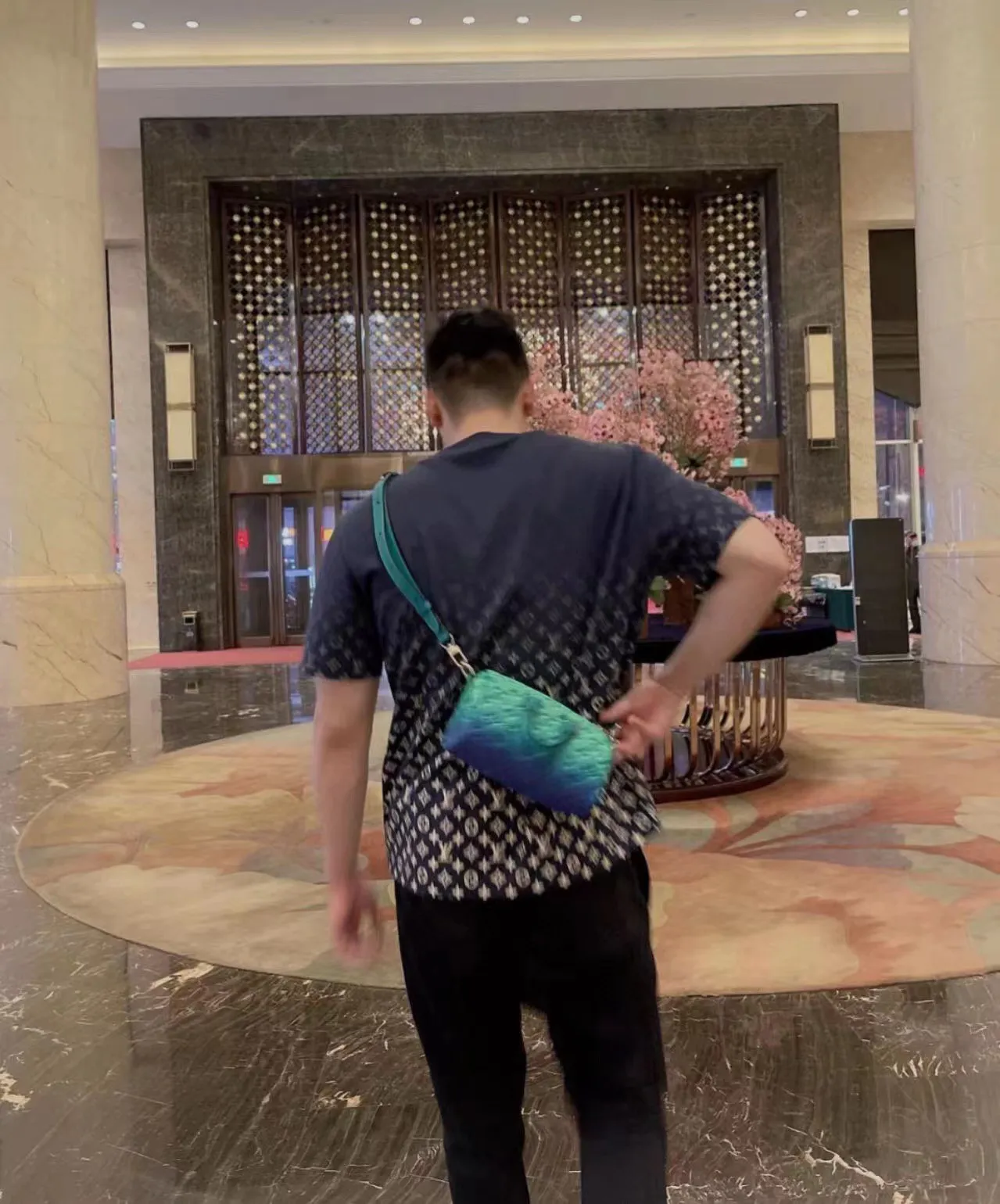 Louis Vuitton/ 22ss
